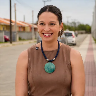 Entrevistada em documentário institucional produzido pela Artman
