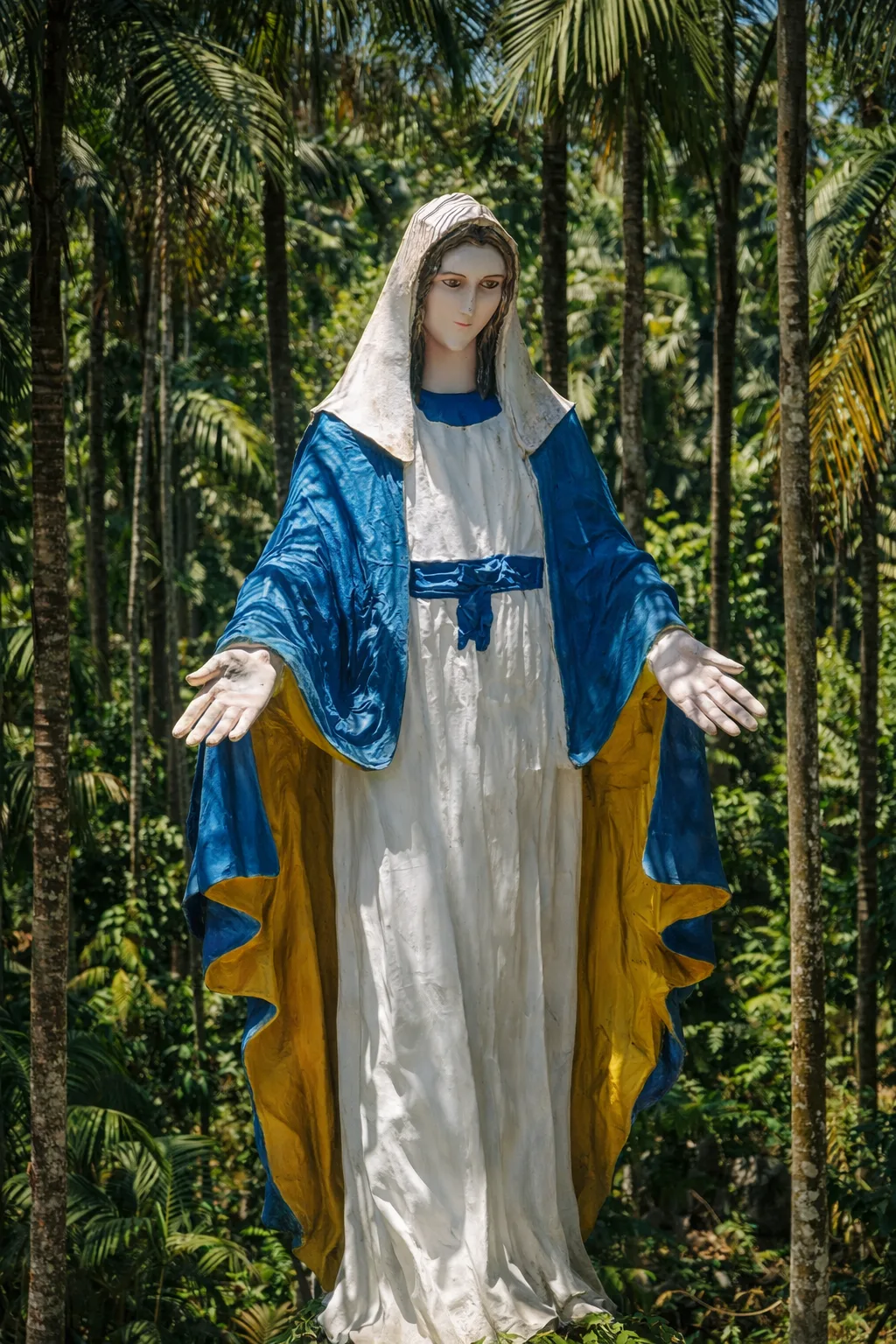 Imagem de Nossa Senhora no Recanto das Graças, na zona Norte de Joinville